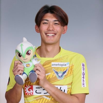 J League Gainare Tottori No.39 ←FC Osaka←Univ. of Tsukuba←Consabole SapporoU18/🧤@RG_GK_Japan supported by @puente_coffee / #さくらばのーと