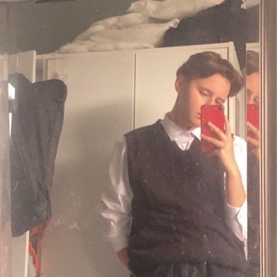 jade30704072's profile picture. depressed bitch 🏳️‍🌈🏳️‍⚧️