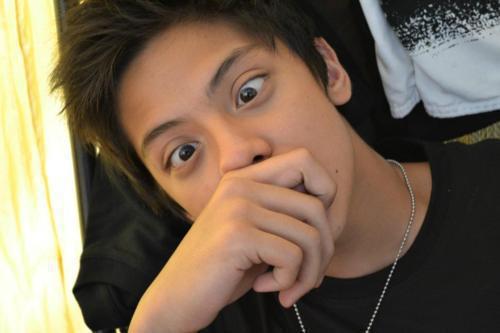 Birthday: April 26, 1995
A new face at Star Magic is Daniel Padilla, who turned 16 on April 26, comes from the Padilla Clan.