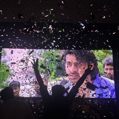 __RebelStar__'s profile picture. @imVkohli 👑 @BhuviOfficial ❤️ @anirudhofficial 🥁 #Guruji ✍️♥️