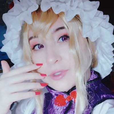 28 / She/her / INTP / 🇦🇷🇪🇸 /Esp - Eng - Cat /

Silly gal trying her best. Cosplay account just for fun.