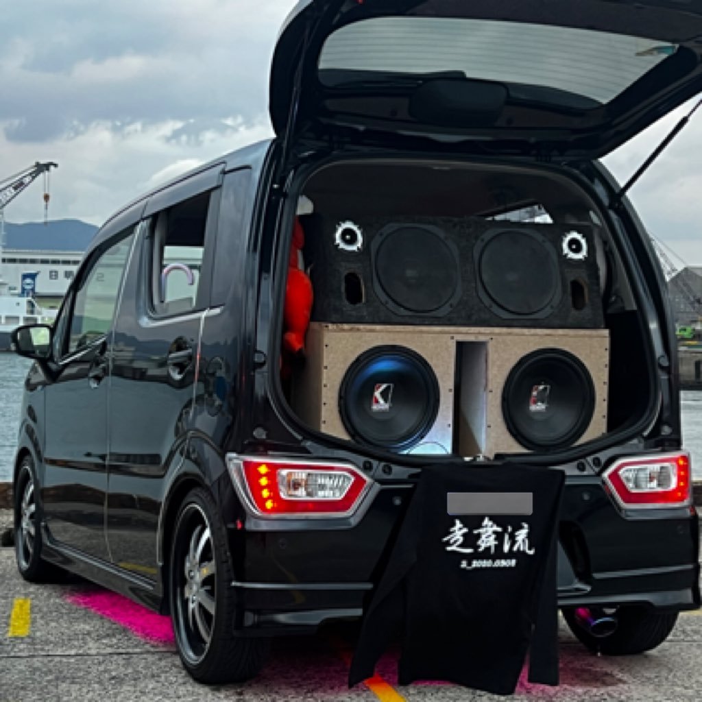 NS199302956's profile picture. 