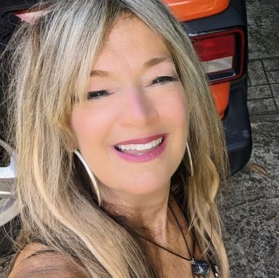 debrafduncan's profile picture. Dispensing uplifting messages about following your dream, my dream, and other things such as #loa #singer #inspirational #uncbasketball #uncalumni