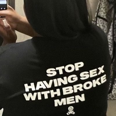 gloryboilelo's profile picture. live luvv lucki xx💋