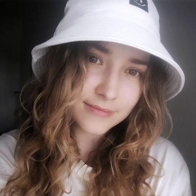 📍 from poland to london to belgium 🥰
i'm mean to people i like, hehe
🎮 Raze Main 💥💣 TTV/itsLinka
Business: linkacreator@gmail.com