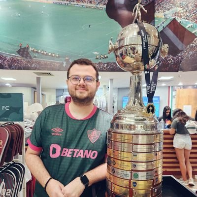 ArthurEPinto's profile picture. MSc - PEQUI UFRJ // Ele/Dela @isbllakm // Everything @ Pinto Records