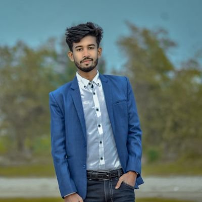 Hi, I 'm Riad Hossain . I am an expert  Digital Marketet with innovative  Ideas and a unique approach to visuals.