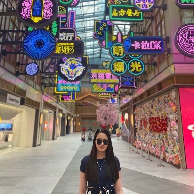 indyyu24's profile picture. 네? 안녕!
Photodump