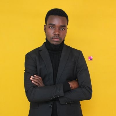 Journaliste interssé par la Culture/Consultant en Communication/Voix-off/Maître de cérémonies/Promoteur de la Page Facebook SANGO TI NDARA