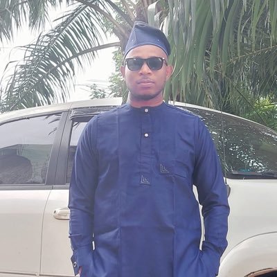 Just_Ziks's profile picture. Tech lover | Writer | Data Analyst