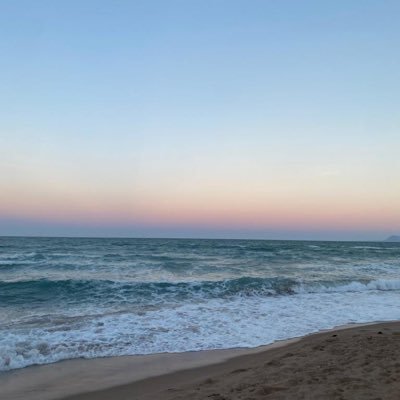 nuriagarciiaaa's profile picture. .