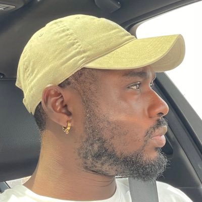 GreatnessMe02's profile picture. Perfumer 🚿