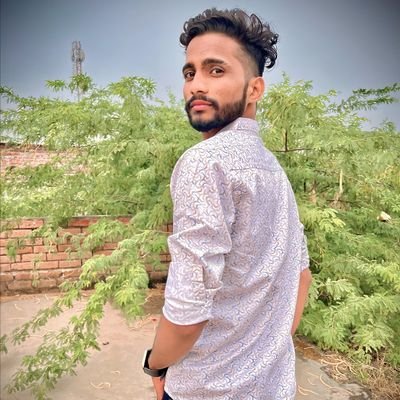 Hari__Meghwal's profile picture. जब भी तुम्हारा हौसला आसमान तक जाएगा,
याद रखना कोई ना कोई पंख काटने जरूर आएगा..😊
                                                                  #RAS_ASPIRANT