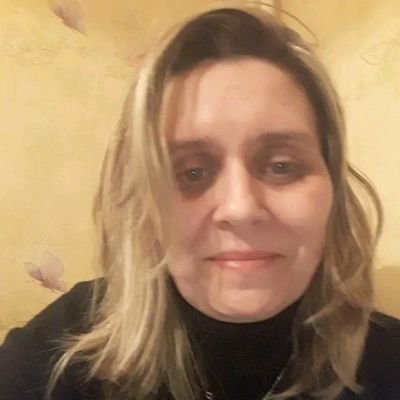 catewaters24's profile picture. Cate waters