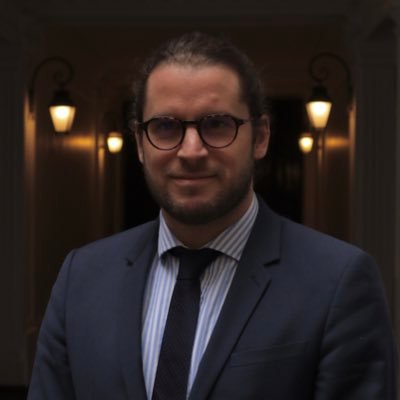 clemessen's profile picture. Président de @StDenisLGBTQI |