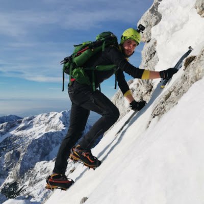 Colobot148505's profile picture. JPEG collector • Shar-Pei owner • watch enthusiast