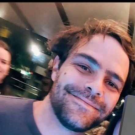 Fan Account
Peter Lanzani 🎬
Charlie Gillespie 🤘