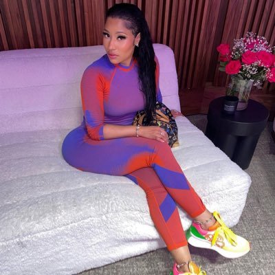 #blacklivesmatter She who has her own controls her own destiny! #politicaljunkie #democrat #barb #nickiminaj #FreeToryLanez ☔️☔️☔️