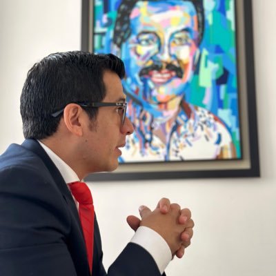 LuisCarlosZam86's profile picture. Arquitecto @UnivalleCol Esp Contratación Estatal y Derecho de la Infraestructura @UExternado Alcalde de La Cruz (Nar) 2020-2023 Papá de Salomé y Samantha