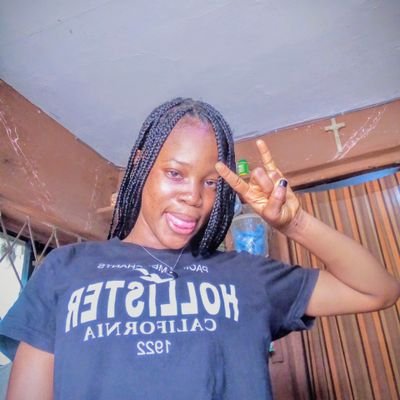 EmmanuelOm56501's profile picture. 