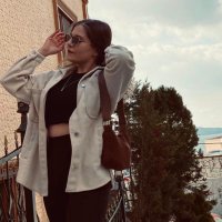 Damla (@hanibazensadece) 's Twitter Profile