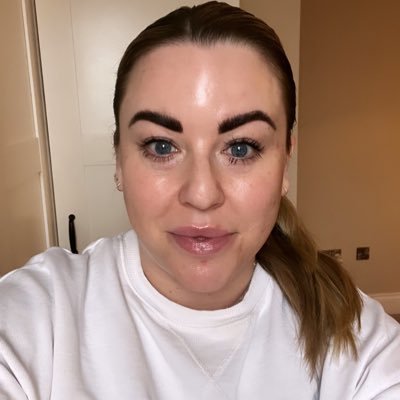 Quality Matron @penninecareNHS RMN-Nurse prescriber-Bsc Psychology-Current MA student in Operational Management programme. Buisness-@CJGAesthetics-🌈