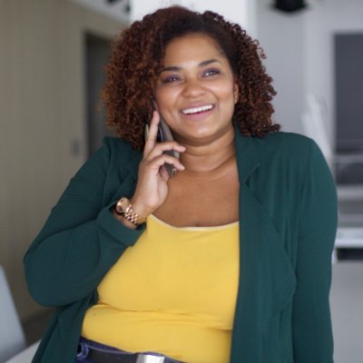 agabriela's profile picture. Brand Photographer from Panama who also shares about content creation, business, social media and entrepreneurial journey.