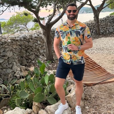 JordanTweet2701's profile picture. 