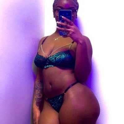 Hey Guys, welcome to the other side of me you'll only see on here. 😘