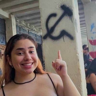 Futuras memórias póstumas de uma pessoa que conseguiu bloquear sozinha a sua outra conta (:(