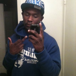 follow @Blue_Devil_612
@YoungFro
@drewhale25