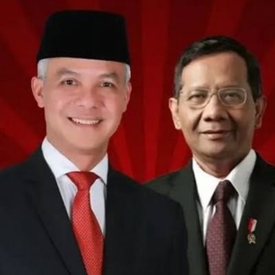 Wong Solo asli. Mbrengkel PDIP TETAP PILIHANKU SAMPAI MATI.