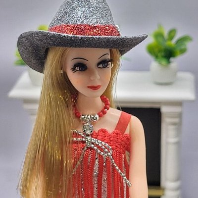 WordyPearls's profile picture. Calif conservative. Really tired of reporting Elon Musk for impersonating Elon Musk. IFB most. NO DMs unless I know U. #AmericaFirst - Who Drew The Maps?