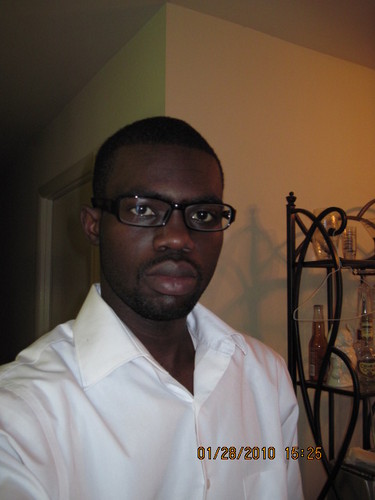 am kunde varnie an accountant with interest in sport, politic and humanitarian work