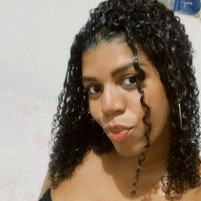 mamãe da Maria Helena dinda da Antônia, Isis e Clarice 👸💜