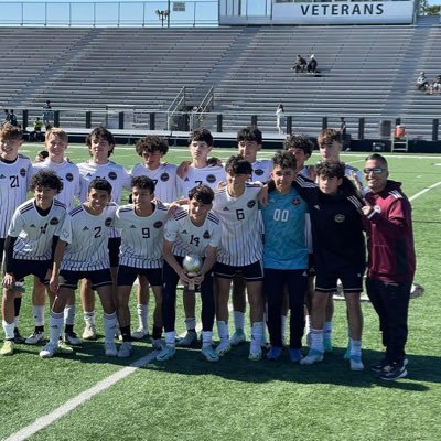 Assistant Coach / Pearland High School /Fútbol Es Vida ⚽️