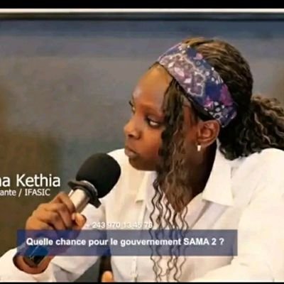 LinaKetsia's profile picture. journaliste,  coordonatrice de l'émission 'Rendez vous des citoyens ' à la 107.6 Mhz