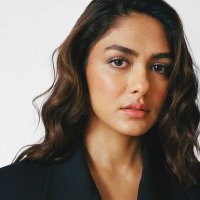 Mrunal Thakur FP(@Mrunalthakur_FP) 's Twitter Profile Photo