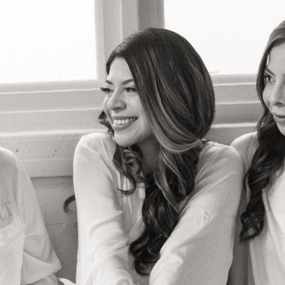 Adaniacsolis's profile picture. wife. fur-mama.