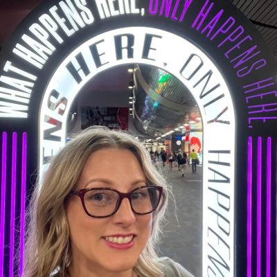 Military spouse, mom, and skincare pro. Beauty industry insights. Sharing travel and adventure in Southern California. Follow me! Cheers! 🥂🧳📷🏙️🏖️