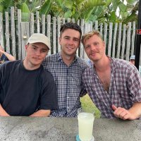 Andrew Young (@ayoung9994) 's Twitter Profile