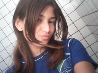 sou uma pessoa normal 
como outras sou legal............
tanto outras gosto de chocolate!!!!!!!!!!!
valeu e xauuuu