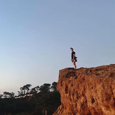 noahgreg_'s profile picture. somehow surviving