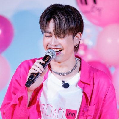 NiceNice68019's profile picture. 