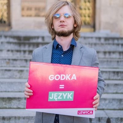 Członek zarządu okręgu @RazemSlask. Asystent społeczny posła @_mkonieczny