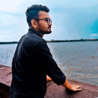 RushiThokale's profile picture. 𝗪𝗲𝗯-𝗗𝗲𝘃 𝗘𝗻𝘁𝗵𝘂𝘀𝗶𝗮𝘀𝘁 | 𝗛𝗧𝗠𝗟 | 𝗖𝗦𝗦 | 𝗕𝗢𝗢𝗧𝗦𝗧𝗥𝗔𝗣 | 𝗝𝗔𝗩𝗔𝗦𝗖𝗥𝗜𝗣𝗧| 𝗣𝗬𝗧𝗛𝗢𝗡 | 𝗗𝗷𝗮𝗻𝗴𝗼 | 𝗦𝗤𝗟
