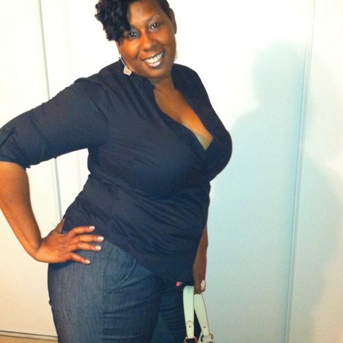 teainthahouze's profile picture. 