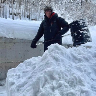 simon_iggy's profile picture. living between England and Norway with my amazing wife @NorwayPrincess1