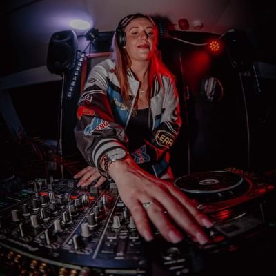 🇮🇪/ 🇦🇺   
House Selectaaa
Bookings: DM/Email