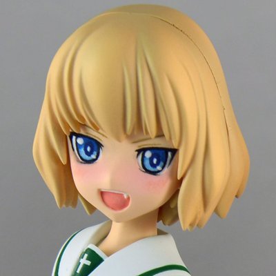 フィギュアの原型製作をしながらワンフェスやトレフェスに参加しております！ZBrushお勉強中… instagram:https://t.co/jOgCmmLlvr Bluesky:https://t.co/9SuP6cuz52